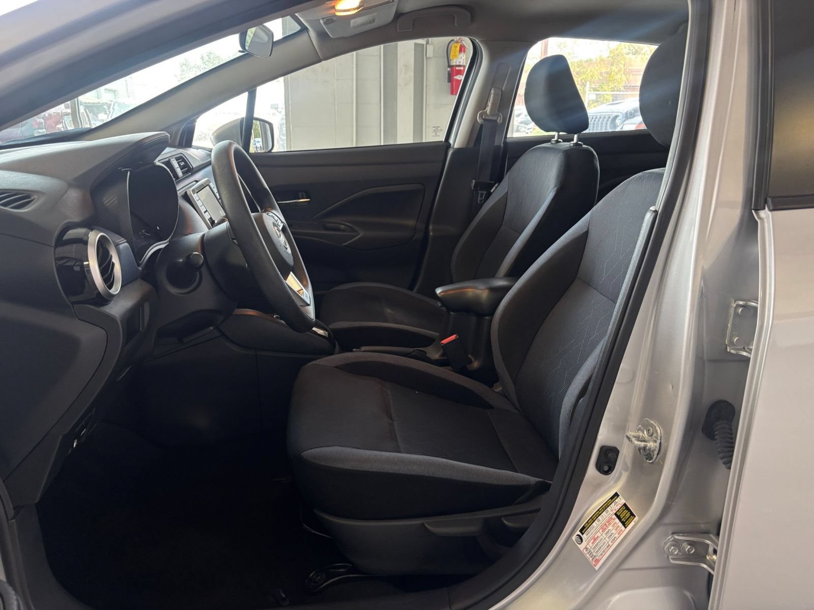 Used 2025 Nissan Versa SV FWD image 24