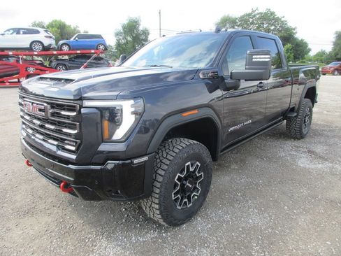 New 2026 GMC Sierra 2500 AT4X AWD/4WD image 11