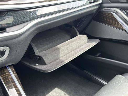 Used 2023 BMW X7 xDrive40i AWD/4WD image 25