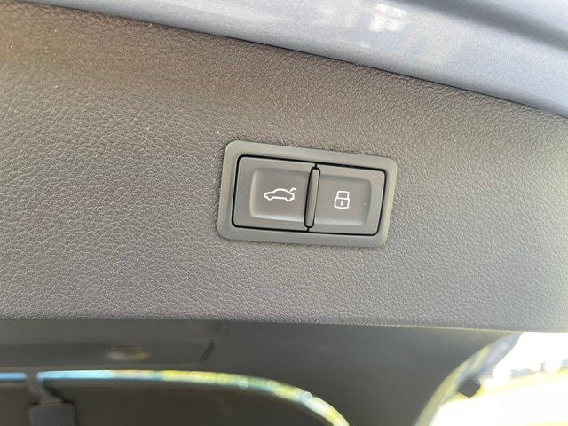 Used 2018 Audi A7 3.0T Premium Plus AWD/4WD image 11
