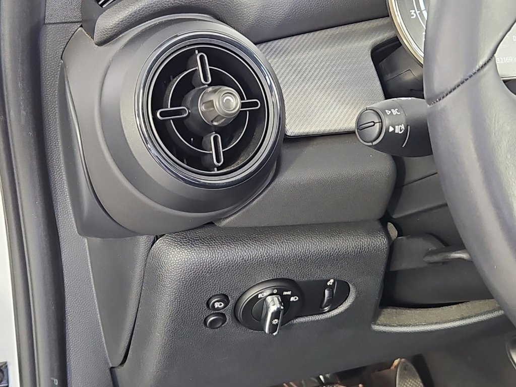 Used 2024 MINI Cooper S FWD image 16