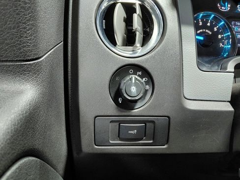 Used 2014 Ford F150 XLT w/ Equipment Group 302A Luxury image 33