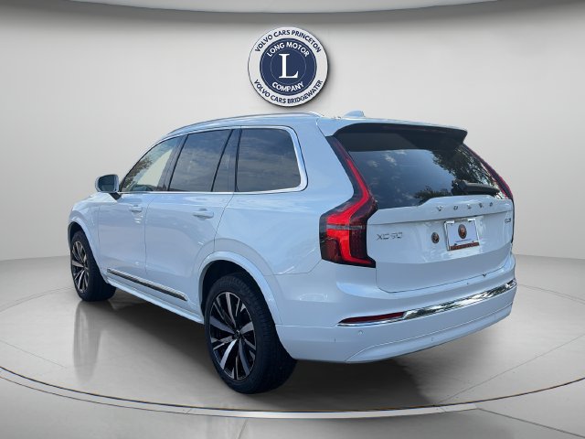 Certified 2025 Volvo XC90 B5 Core AWD/4WD image 2