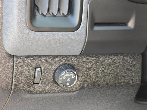 Used 2019 Chevrolet Colorado Z71 image 8