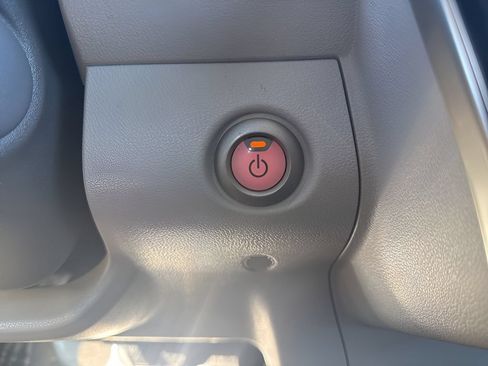 Used 2012 Nissan Leaf SV FWD image 20