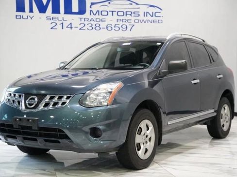 Used 2015 Nissan Rogue S w/ Convenience Package FWD image 1