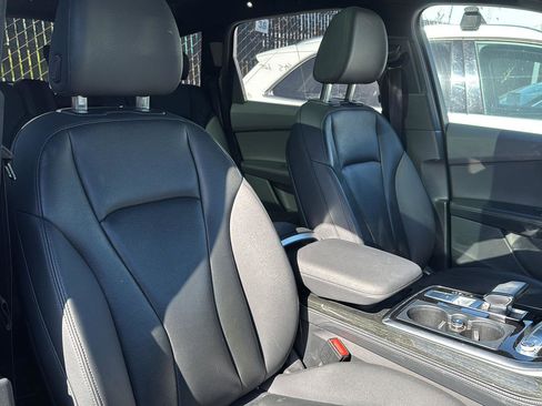 Used 2021 Audi Q7 3.0T Prestige w/ Prestige Package image 13