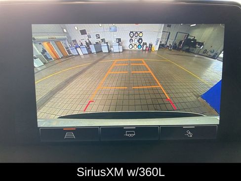 Used 2024 GMC Yukon AT4 w/ Max Trailering Package image 3