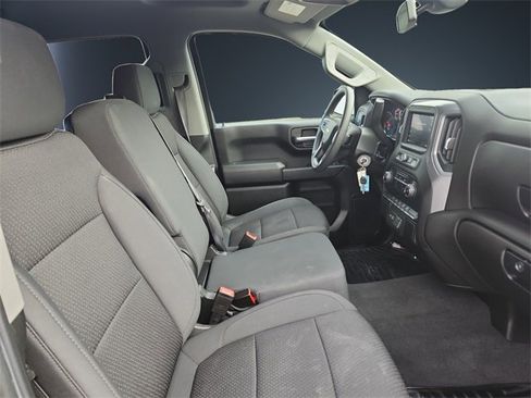 Used 2022 Chevrolet Silverado 1500 Custom w/ Safety Confidence Package image 15