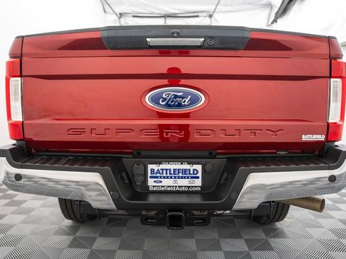Used 2018 Ford F250 Lariat w/ Lariat Value Package AWD/4WD image 6
