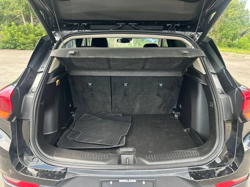 Used 2021 Buick Encore GX Essence AWD/4WD image 14