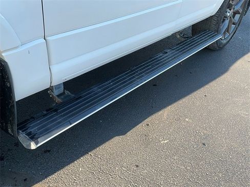 Used 2017 Ford Expedition Limited w/ Equipment Group 301A image 10