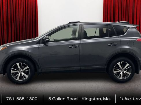 Certified 2018 Toyota RAV4 XLE AWD/4WD image 8