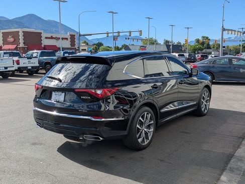 Used 2023 Acura MDX SH-AWD w/ Technology Package image 3