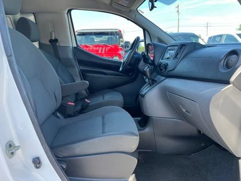 Used 2017 Chevrolet City Express LS FWD image 19