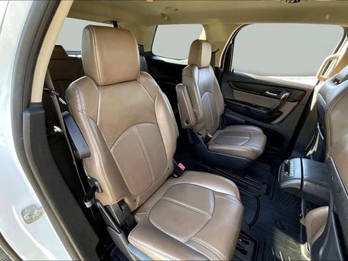 Used 2017 GMC Acadia Limited SLT image 17