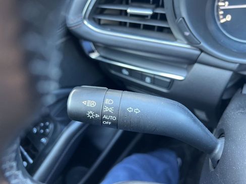 Used 2025 MAZDA MAZDA3 s image 15