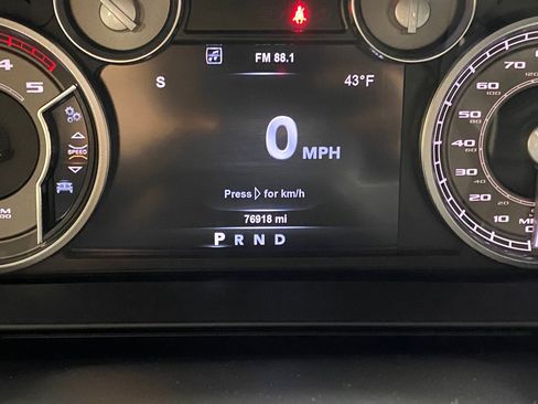 Used 2018 RAM 3500 Laramie Longhorn image 18