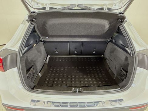 Used 2024 Mercedes-Benz GLA 35 AMG 4MATIC image 32