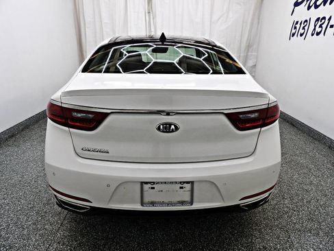 Used 2017 Kia Cadenza Technology image 5