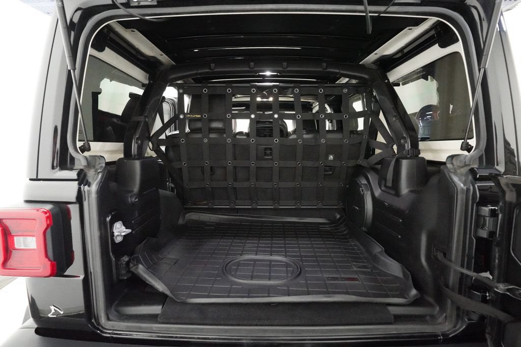 Used 2019 Jeep Wrangler Unlimited Rubicon AWD/4WD image 10