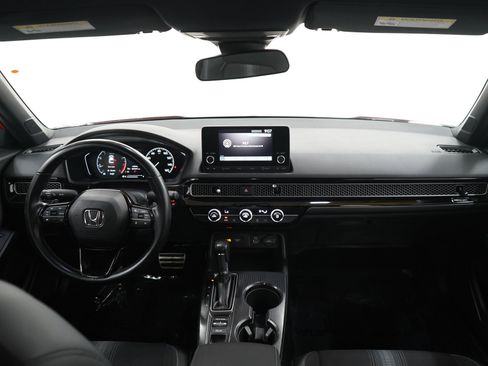 Used 2023 Honda Civic Sport image 13