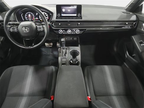 Used 2023 Honda Civic Sport image 10