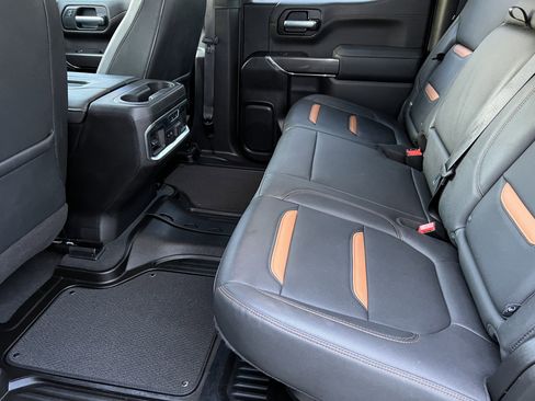 Used 2021 GMC Sierra 1500 AT4 w/ AT4 Premium Package image 17