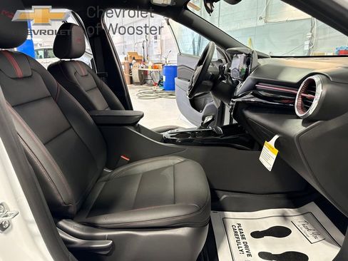 New 2026 Chevrolet Trax RS image 19