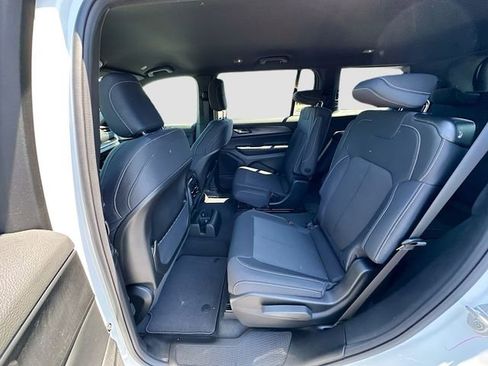 New 2026 Jeep Grand Cherokee L Laredo AWD/4WD image 16