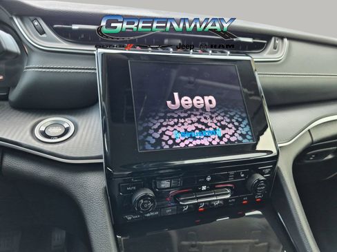 Used 2023 Jeep Grand Cherokee L Laredo w/ Luxury Tech Group I RWD image 17