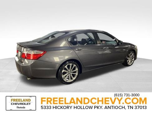 Used 2014 Honda Accord Sport image 6