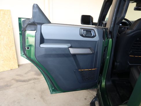 Certified 2023 Ford Bronco Badlands AWD/4WD image 36