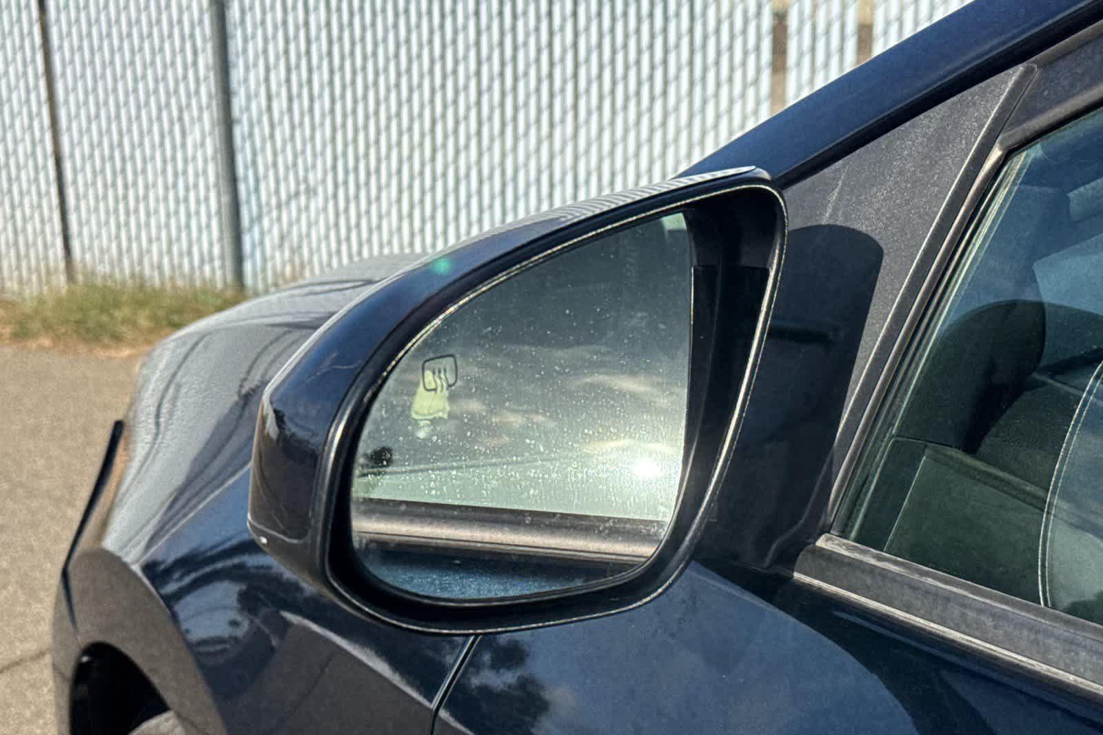 Used 2019 Toyota Corolla XLE FWD image 11