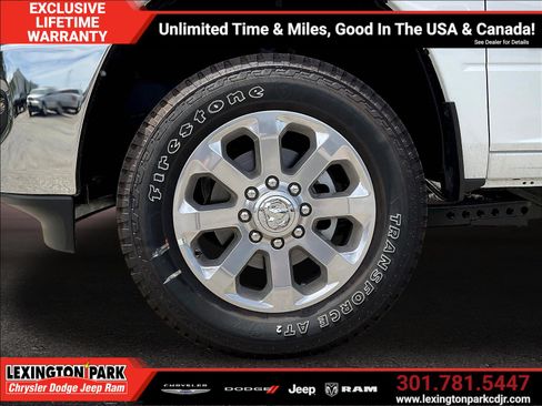 New 2026 RAM 2500 Big Horn AWD/4WD image 12