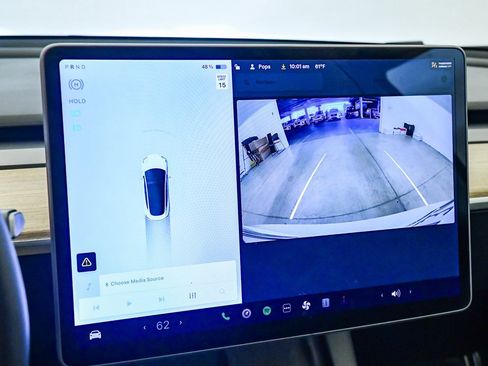 Used 2021 Tesla Model 3 Performance image 26