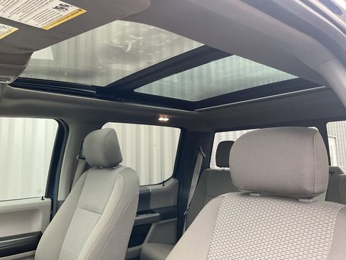 Used 2018 Ford F150 XLT w/ Equipment Group 302A Luxury image 10