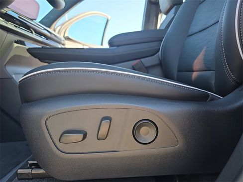 New 2026 Buick Enclave Sport Touring w/ Power Package image 30