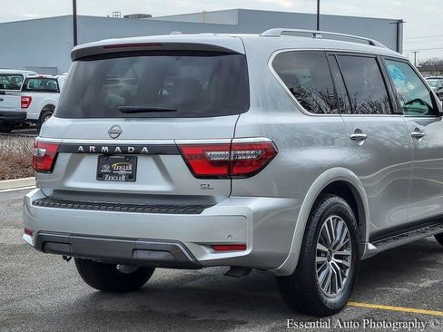 Used 2024 Nissan Armada SL image 6