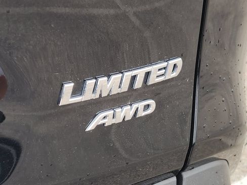 Used 2025 Toyota RAV4 Limited w/ Advanced Technology Package AWD/4WD image 9