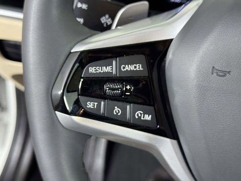 Used 2025 BMW 330i xDrive 330i xDrive w/ Premium Package image 22