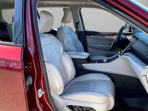 Certified 2021 Jeep Grand Cherokee L Overland w/ Advanced Protech Group III image 25