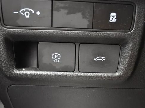 Used 2024 Hyundai Sonata SEL FWD image 21