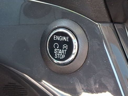 Used 2013 Ford Escape Titanium w/ Parking Technology Pkg AWD/4WD image 24