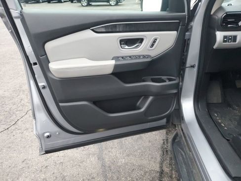 Certified 2023 Honda Pilot Elite image 13