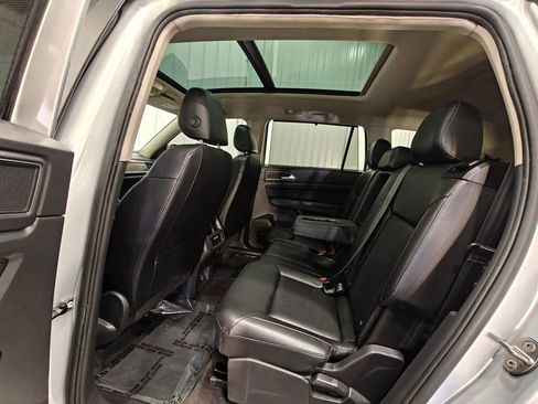 Used 2019 Volkswagen Atlas SE w/ Panoramic Sunroof Package image 30