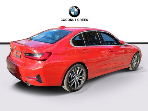 Used 2020 BMW 330i Sedan w/ Convenience Package RWD image 4