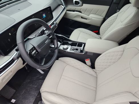 New 2026 Kia Sorento SX Prestige AWD/4WD image 2