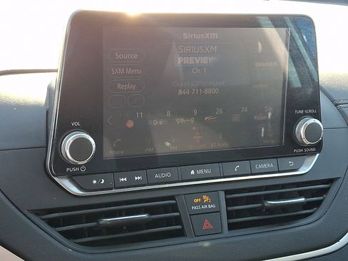 Used 2019 Nissan Altima 2.5 SV image 17