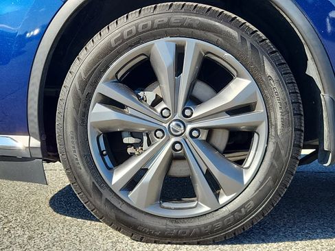 Used 2019 Nissan Murano Platinum w/ Cargo Package image 6